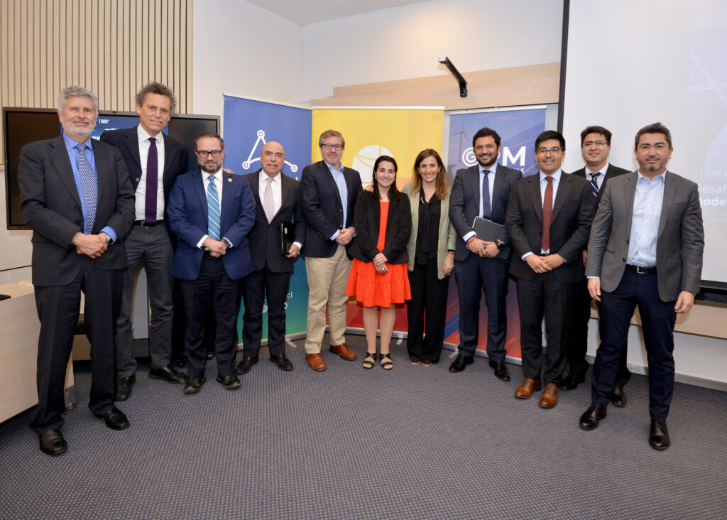 Conversatorio de Gremios reúne a comandos presidenciales