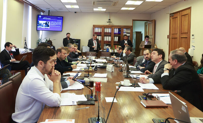 Comisión de la Cámara despacha proyecto que fomenta la producción de hidrógeno verde