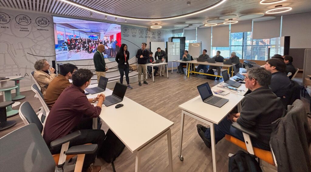 Duoc UC y ABB en Chile realizan semana de capacitación técnica junto a empresas del sector eléctrico