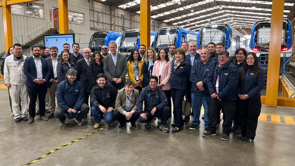 MTT y EFE presentan los nuevos trenes que reforzarán el servicio en Región de Valparaíso