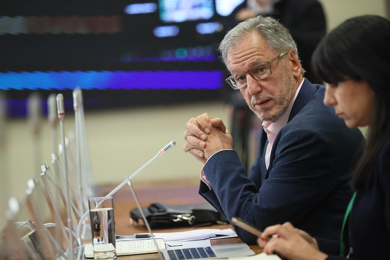 Gobierno y expertos exponen en Comisión de la Cámara sobre acusación constitucional a Pardow