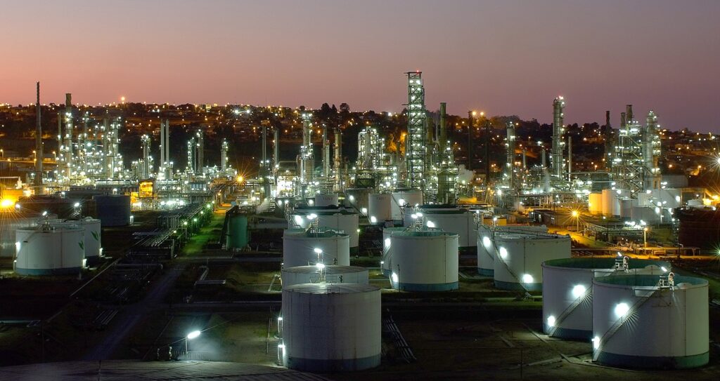 Fue la primera en Chile: Histórica Refinería Aconcagua de Enap cumple 70 años de operaciones