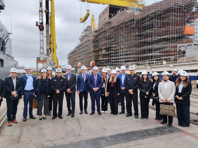 Embajadores de Dinamarca y Noruega visitan Chile para promover el desarrollo de la energía eólica marina