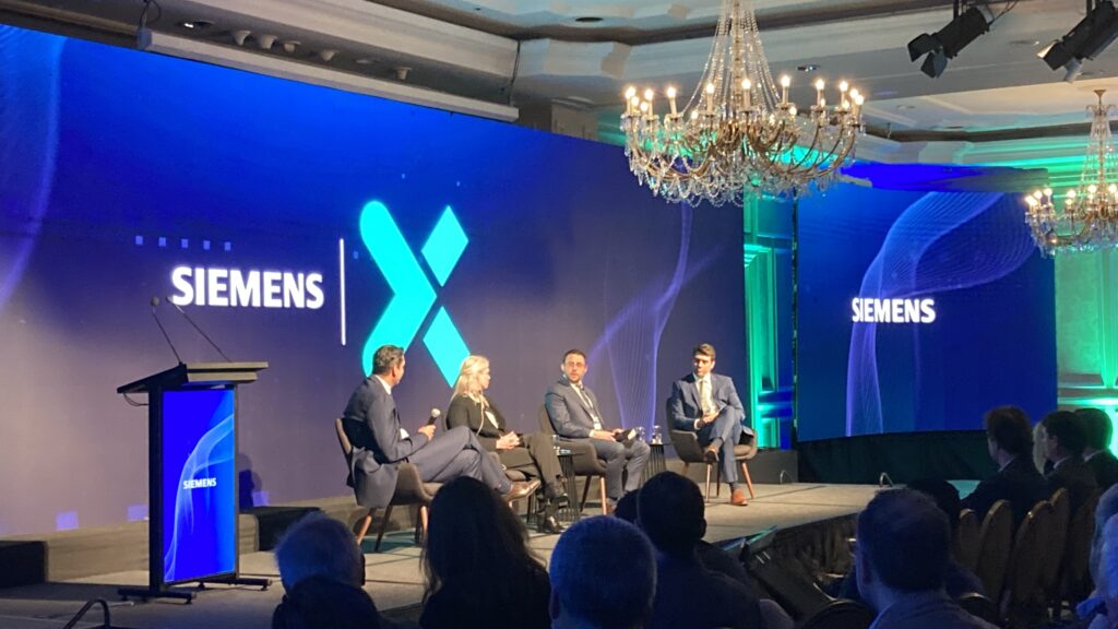 Siemens impulsa el debate sobre el futuro eléctrico de Chile en su seminario “Visión 360°: De la innovación a la acción”