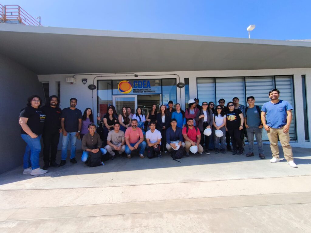 Estudiantes de la U. de Concepción visitan el CDEA-UA para fortalecer colaboración y conocimiento en investigación solar