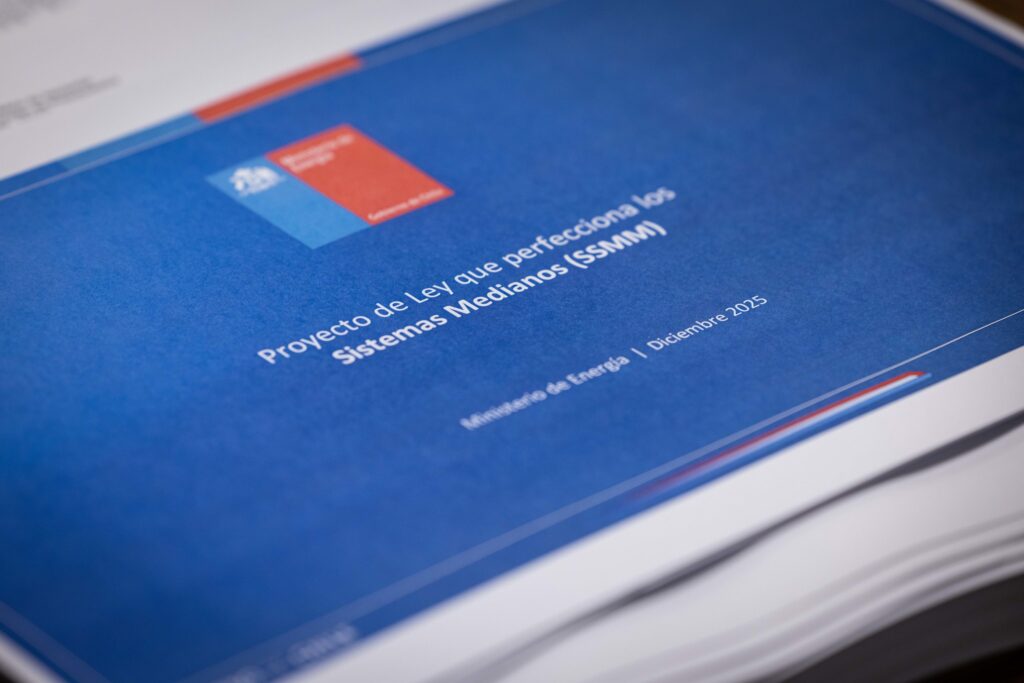 Proyecto de ley que perfecciona los sistemas medianos es aprobado en Comisión de Hacienda del Senado
