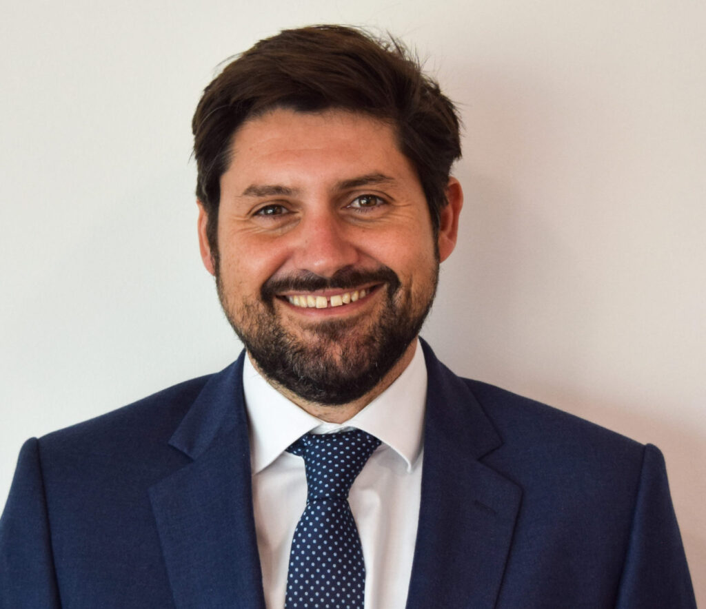 Cerro Dominador comunica deceso de su CEO