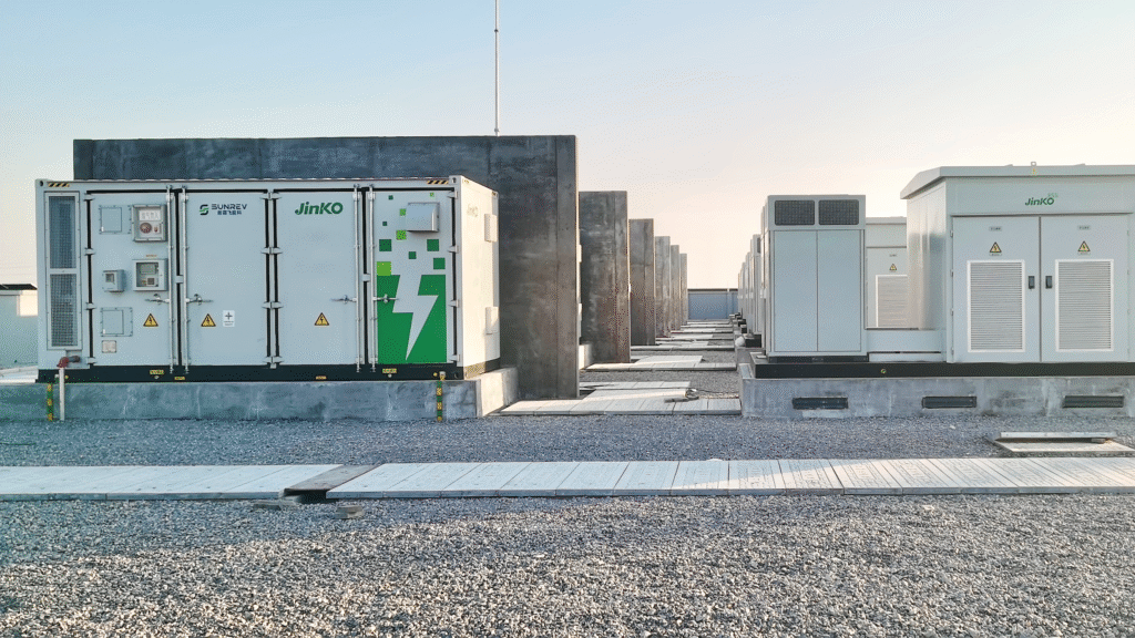 Proyecto de Jinko Power de almacenamiento BESS por US$500 millones pasa a calificación ambiental