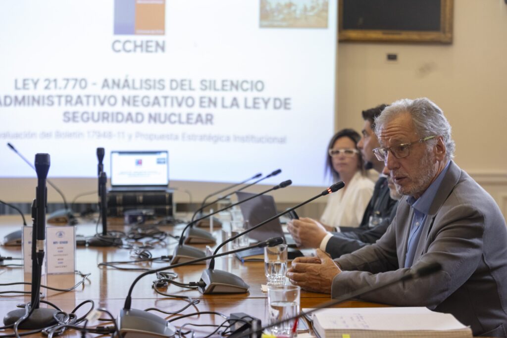Ley de Reajuste actualiza plazos de permisos de la Comisión Chilena de Energía Nuclear