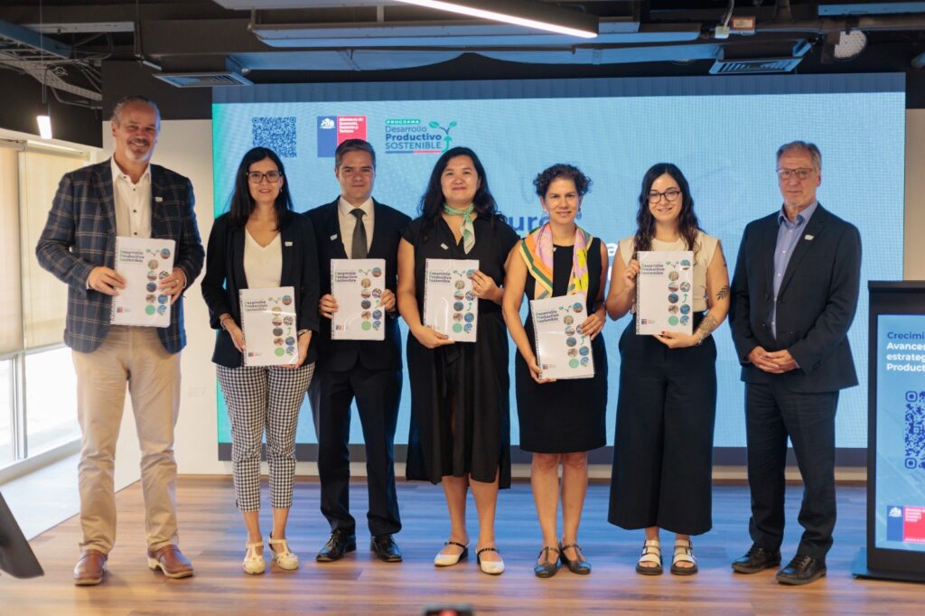 Ministerio de Economía expone avances del Programa Desarrollo Productivo Sostenible: Más de $470 mil millones en inversión pública