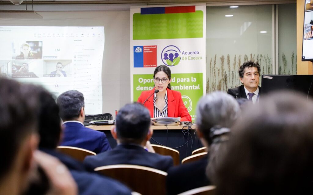 Ministra Toledo encabeza su primera sesión del Consejo Nacional de Escazú