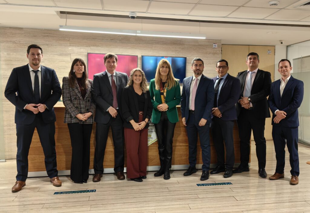 Directorio y socios de GIE se reúnen con ministra Ximena Rincón